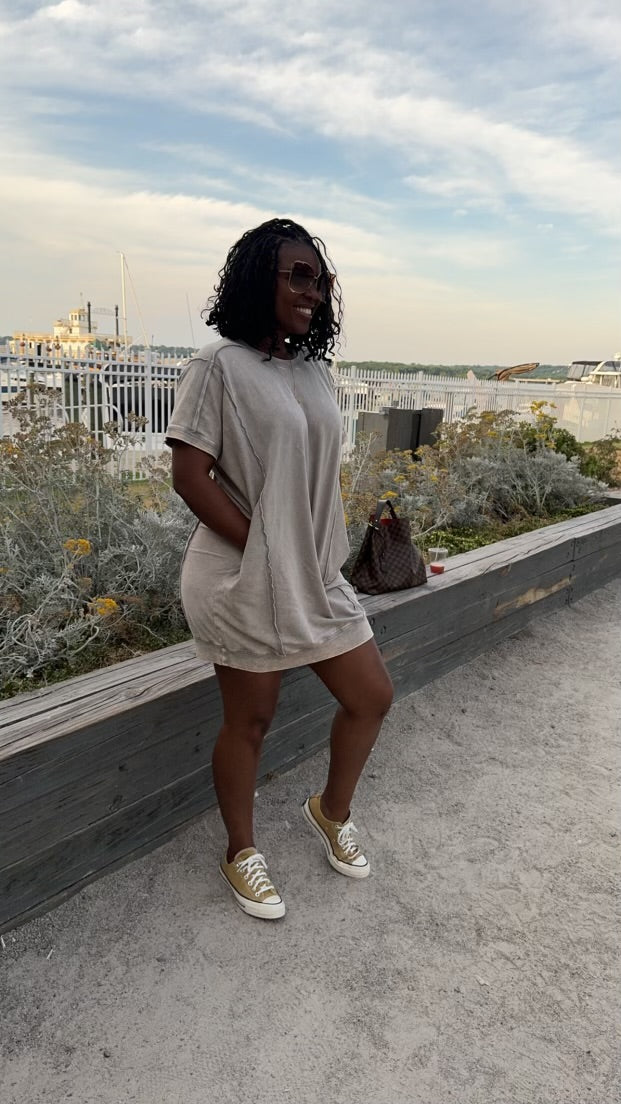 styling oversized dress Blue Plaid Summer-to-Fall Oversized Dress
